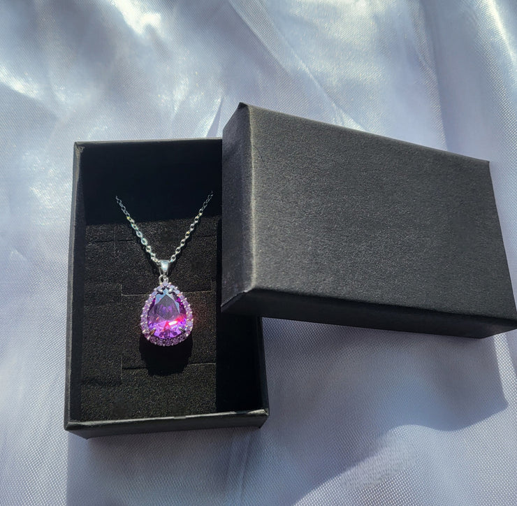 Purple teardrop pendant necklace