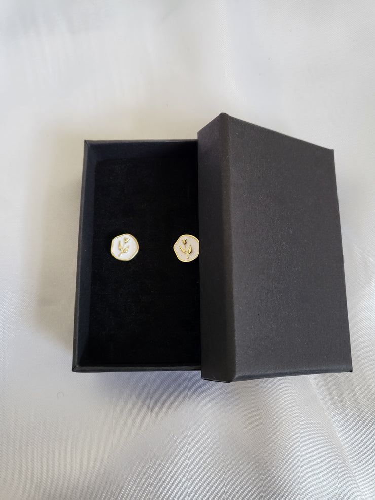 Golden rose plated earrings