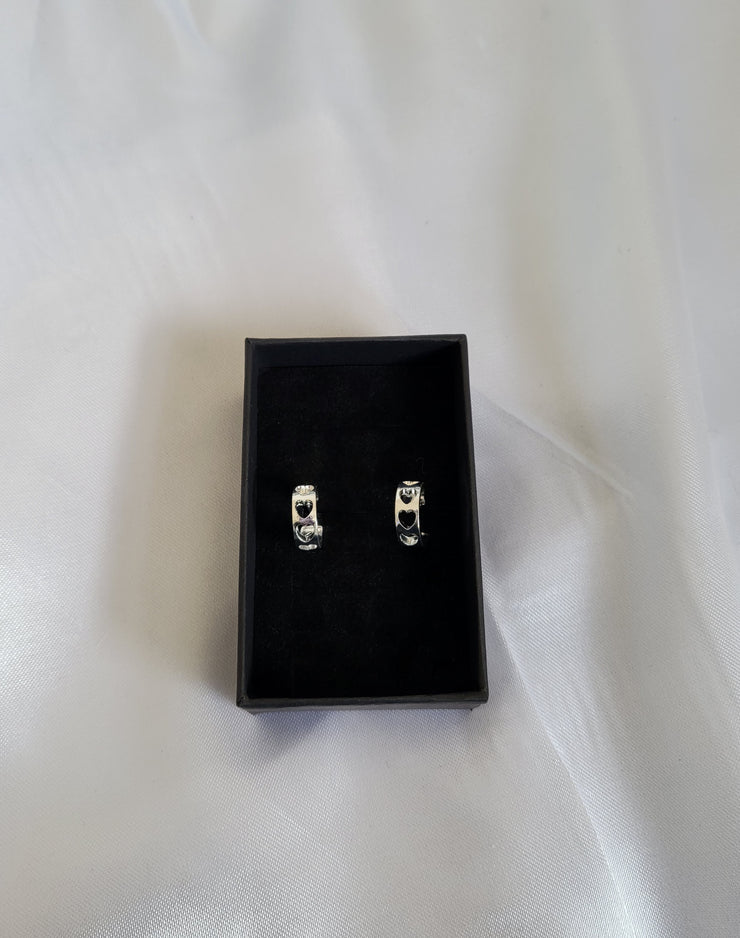 Heart cut mini hoop earrings