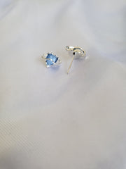 Mini heart planet earrings