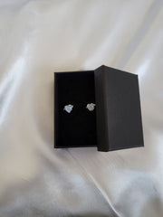 Mini heart planet earrings
