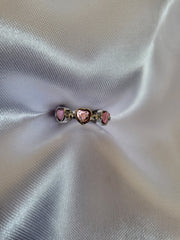 Round heart ring