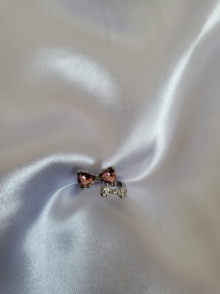 Double bow rhinestone ring