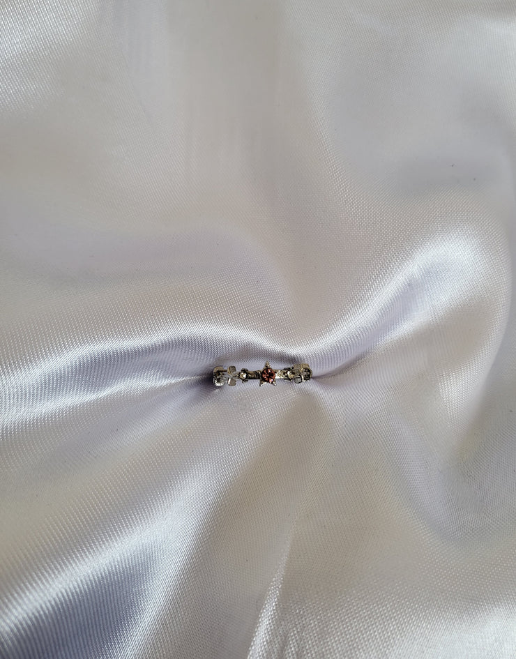 Star rhinestone ring
